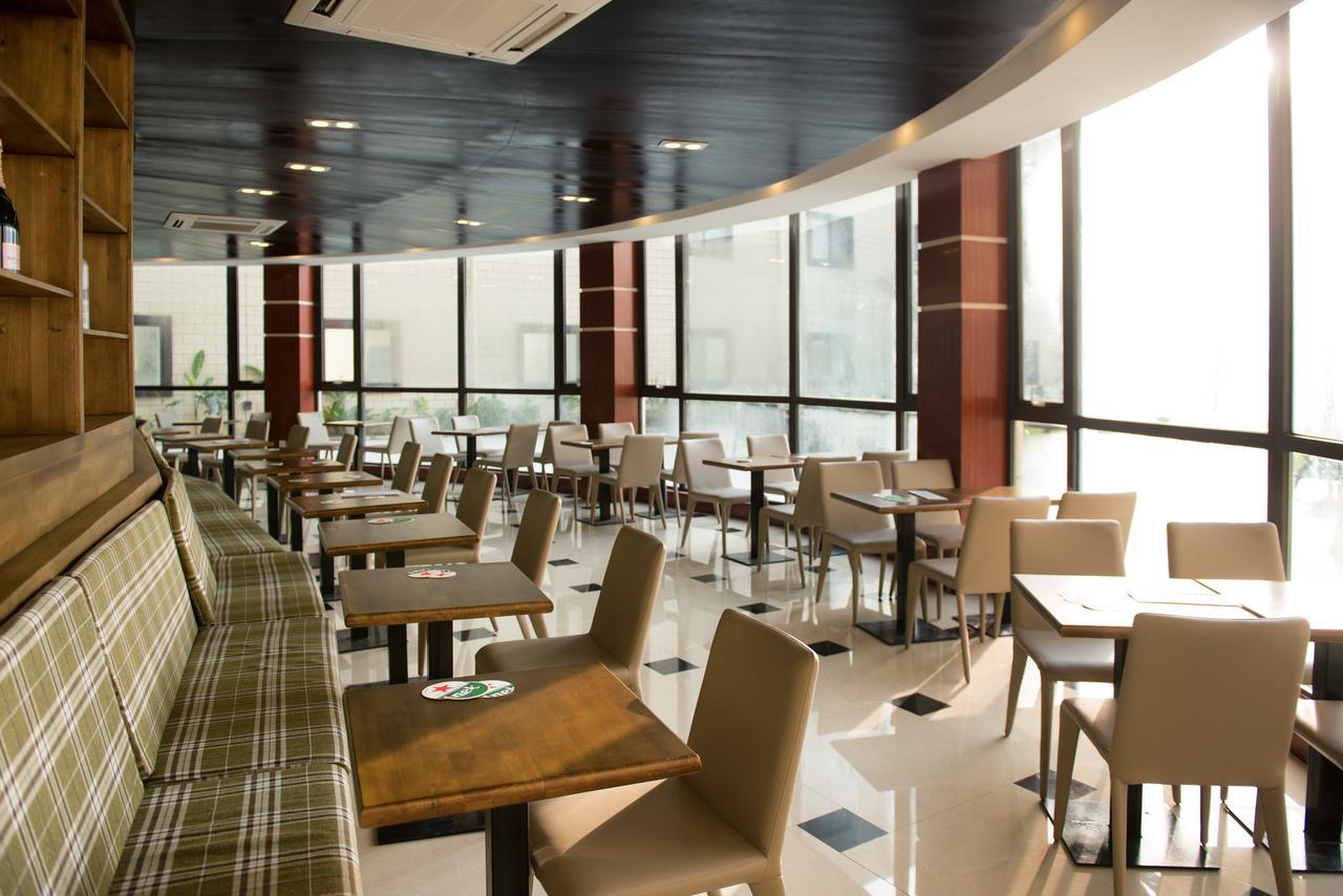 Harbel The Farmington Hotel מראה חיצוני תמונה
